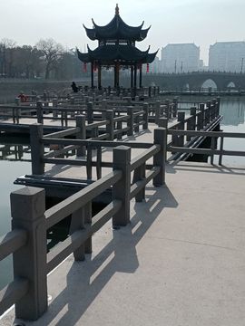 日【🔴】初的图片