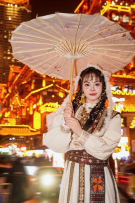 超甜糖祝新年快乐的图片