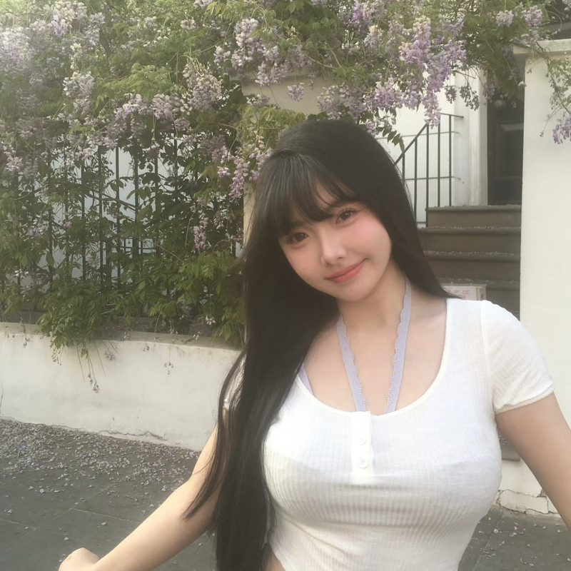 屿川儿的主播海报