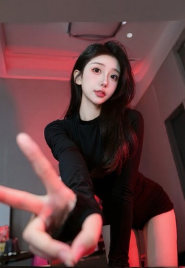 喂一口抱抱馨💌的图片