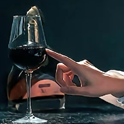 静而不争，浅笑安然