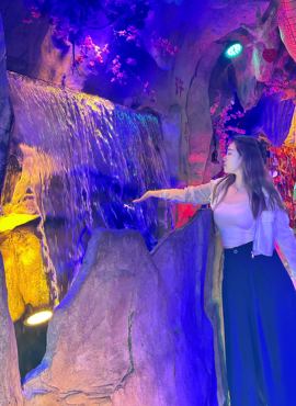 小百万沛雪的图片