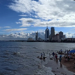 ╭❥.夜、雨。海报