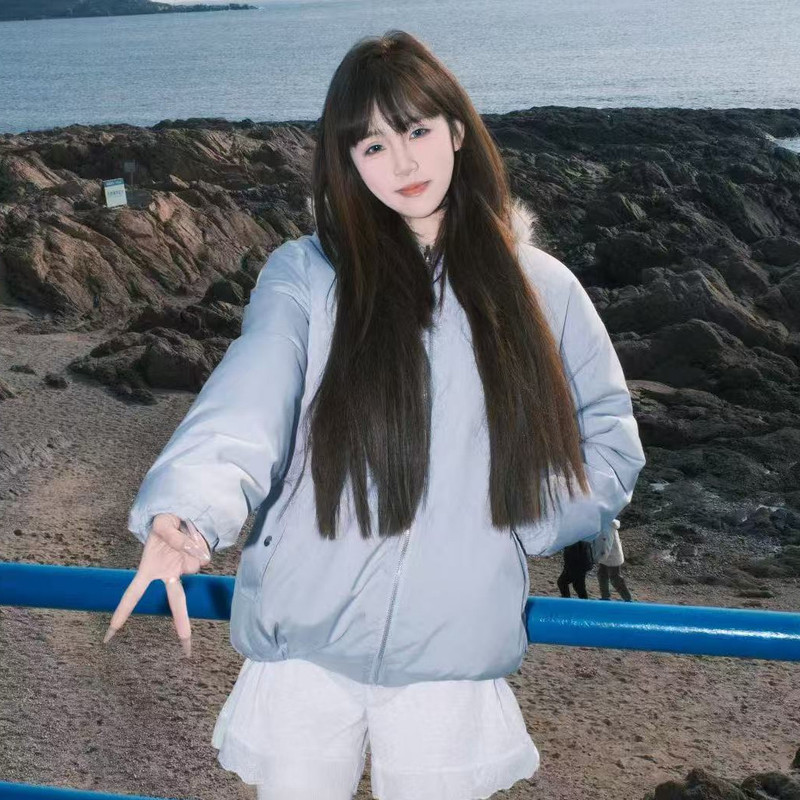 新人~火火的主播海报