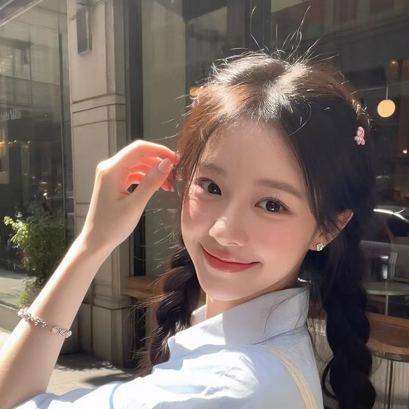 新人~格格宝贝的主播海报