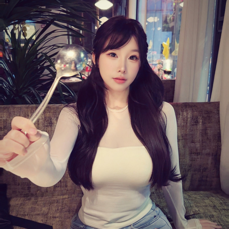 茶茶中中中的直播间