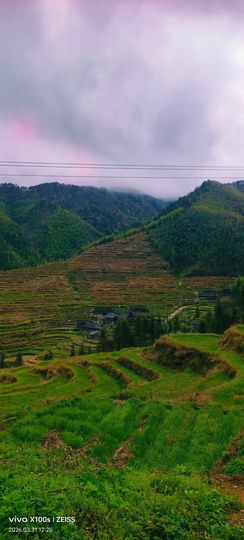 妞妞骑行云南主播照片