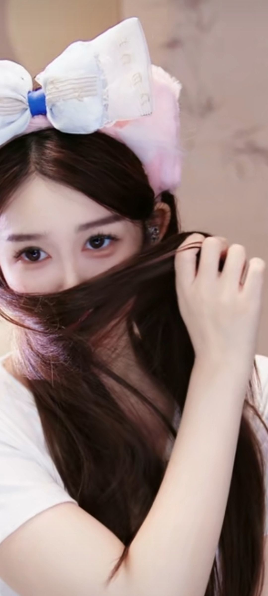 朽木自雕、独饮独醉的主播照片