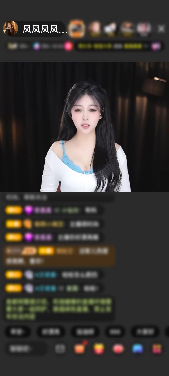 感谢男颜是祸水赠送满满的爱1个