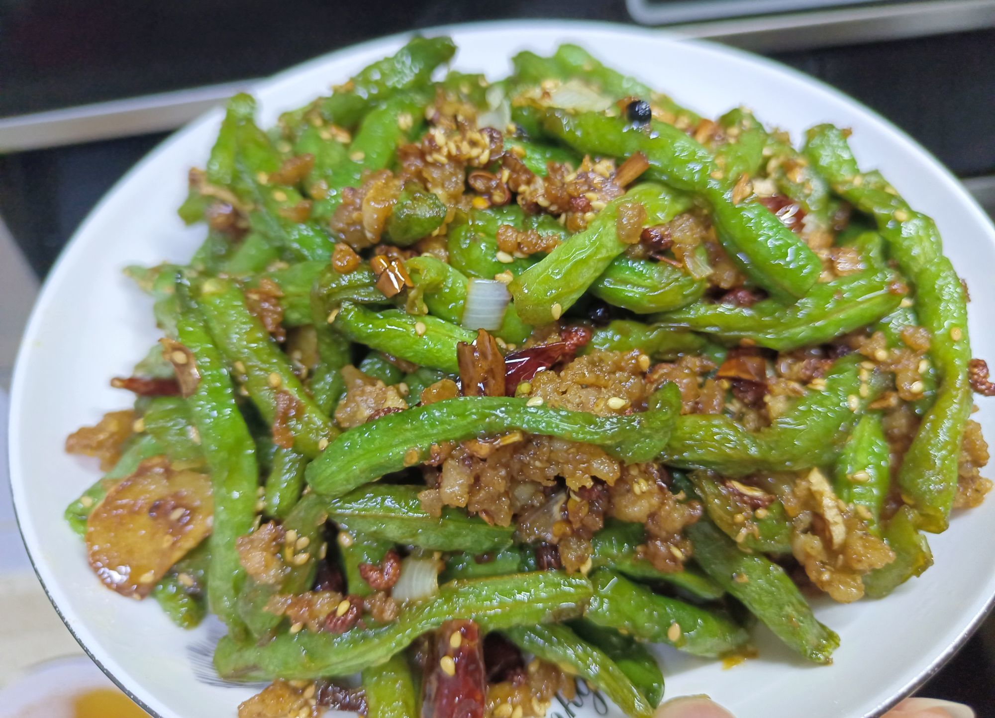 金麒麟安靜唱歌??的主播照片