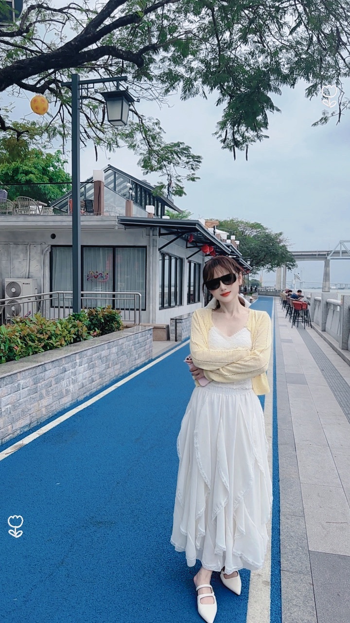 ゞ依人ゞ主播圖片