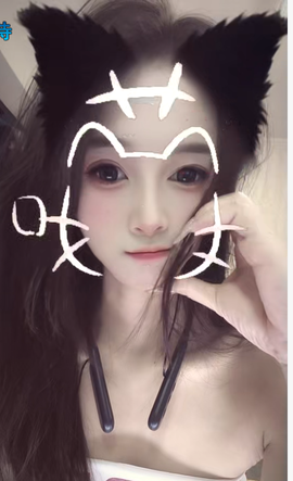 团子🍡加油鸭主播照片