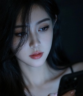 Lily喵的图片