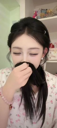 朽木自雕、独饮独醉主播照片
