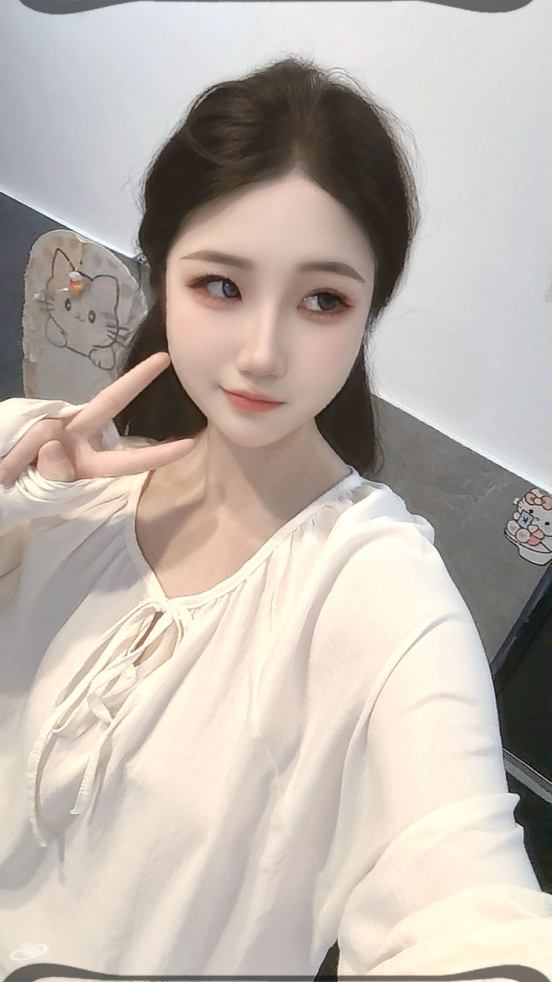 荳芽賀向阳哥男爵👑的主播照片