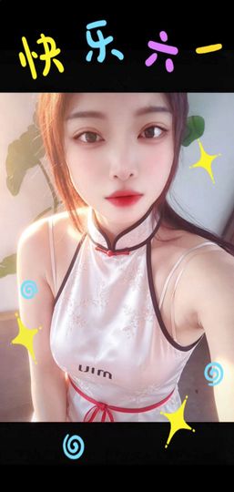 小芳，🌸的图片