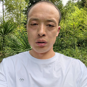 ❤️⊰小峻爱打排球：