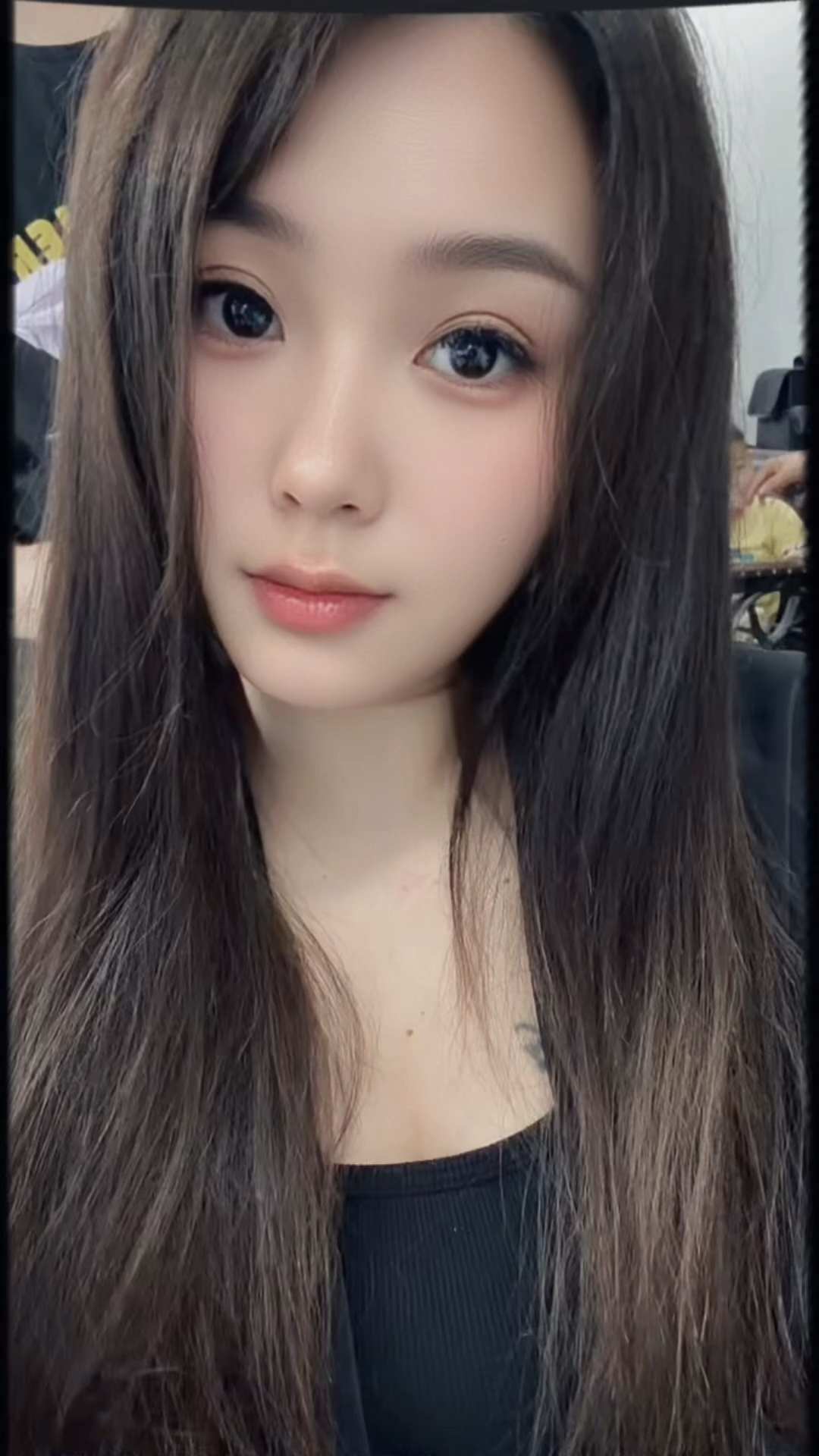 吃个饭晚点播哦