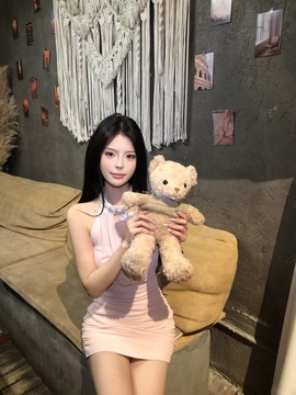 姜清挽28号周年庆的图片