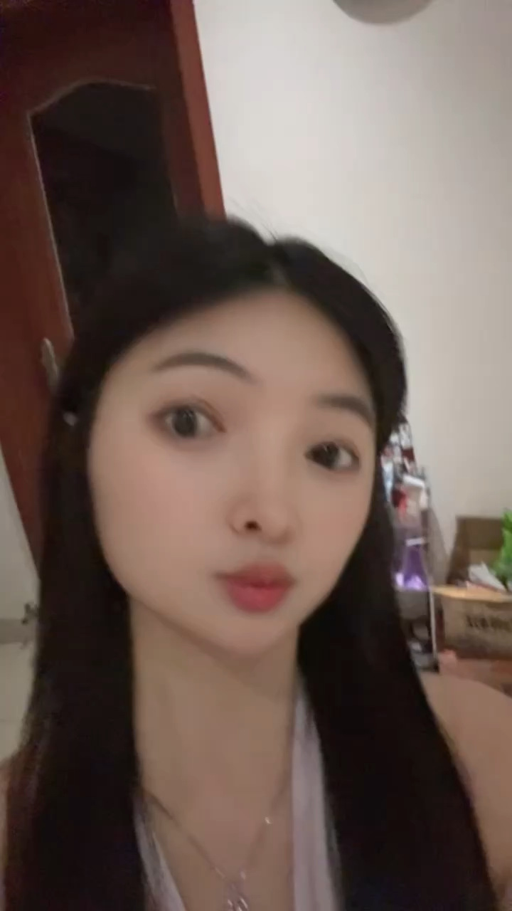 啥也不配
