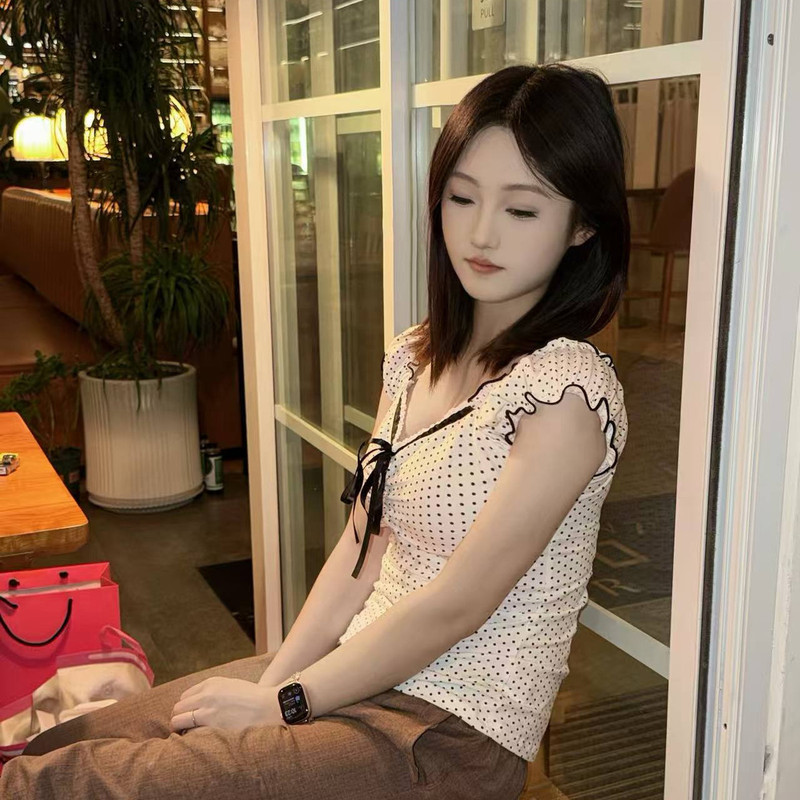 小趴菜谢哥哥们升级的直播间