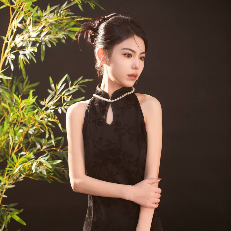 孟悠-