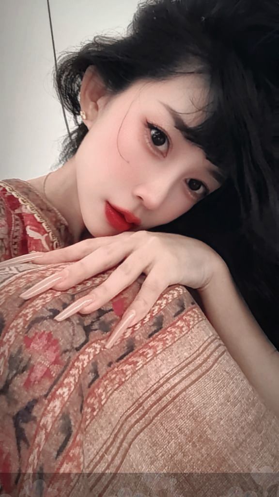 素雪要开开心心❤的主播照片
