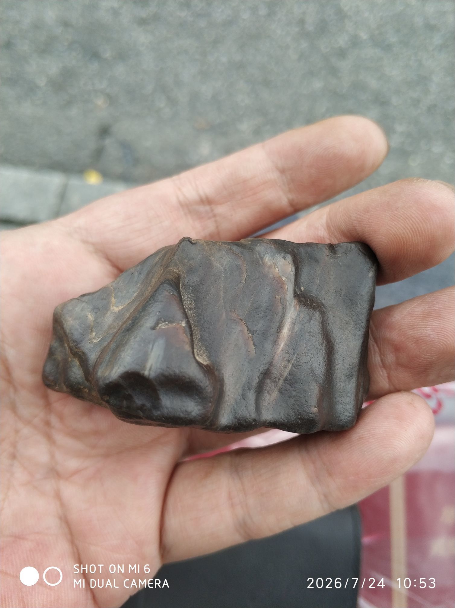 杀止若的主播照片