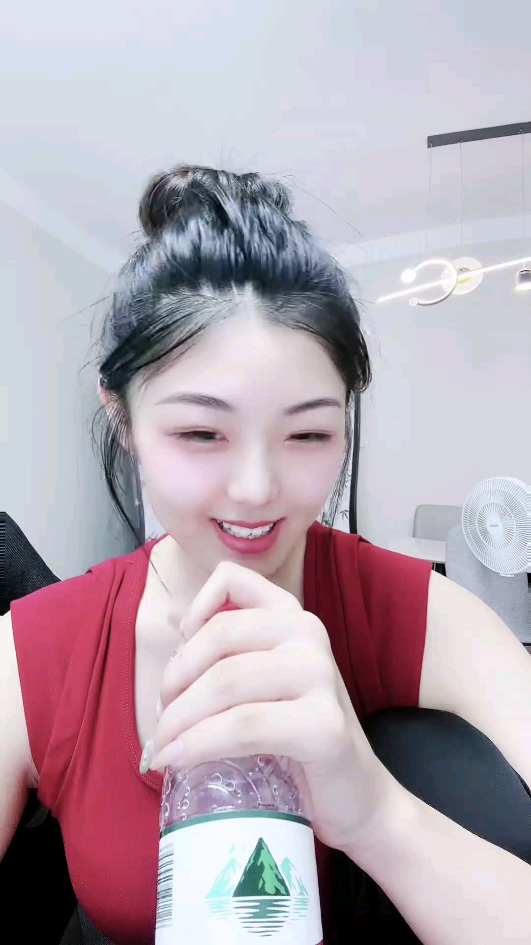 这主播也忒有才了吧！