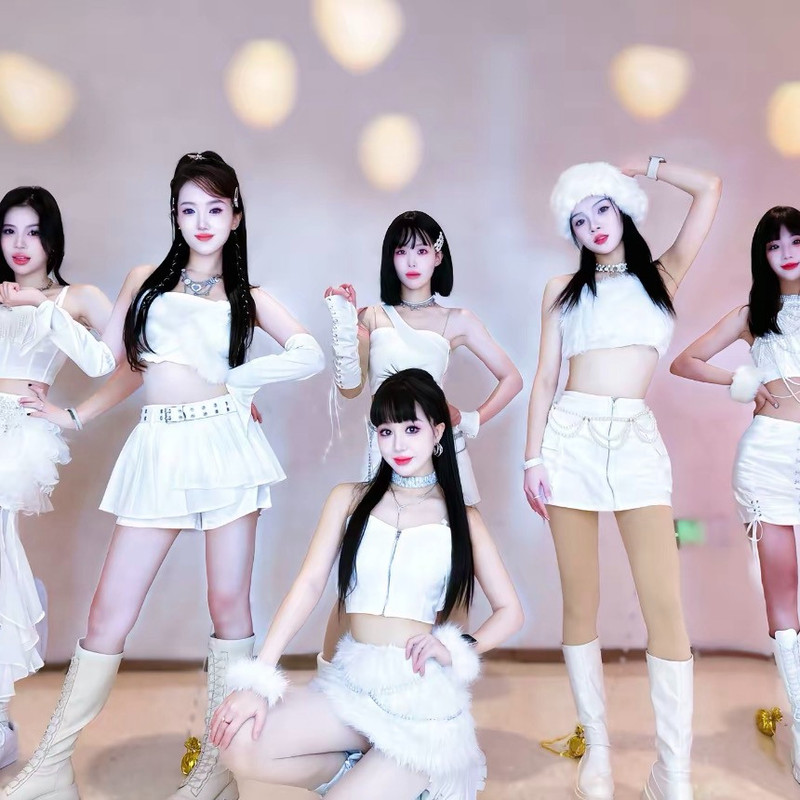 辣妹少女团的直播间
