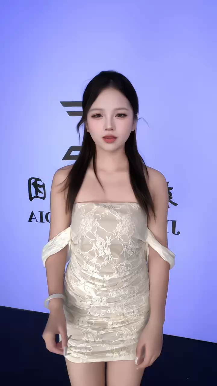 哈喽我是小爱同学 爱