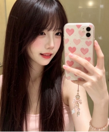 萌新白小糖主播图片