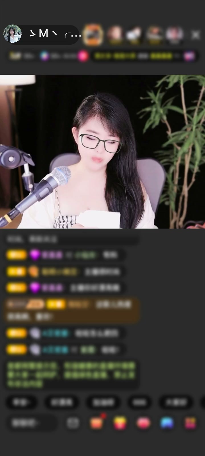 感谢ゝＭ丶╭⌒小川丶ゞ赠送告白气球1个