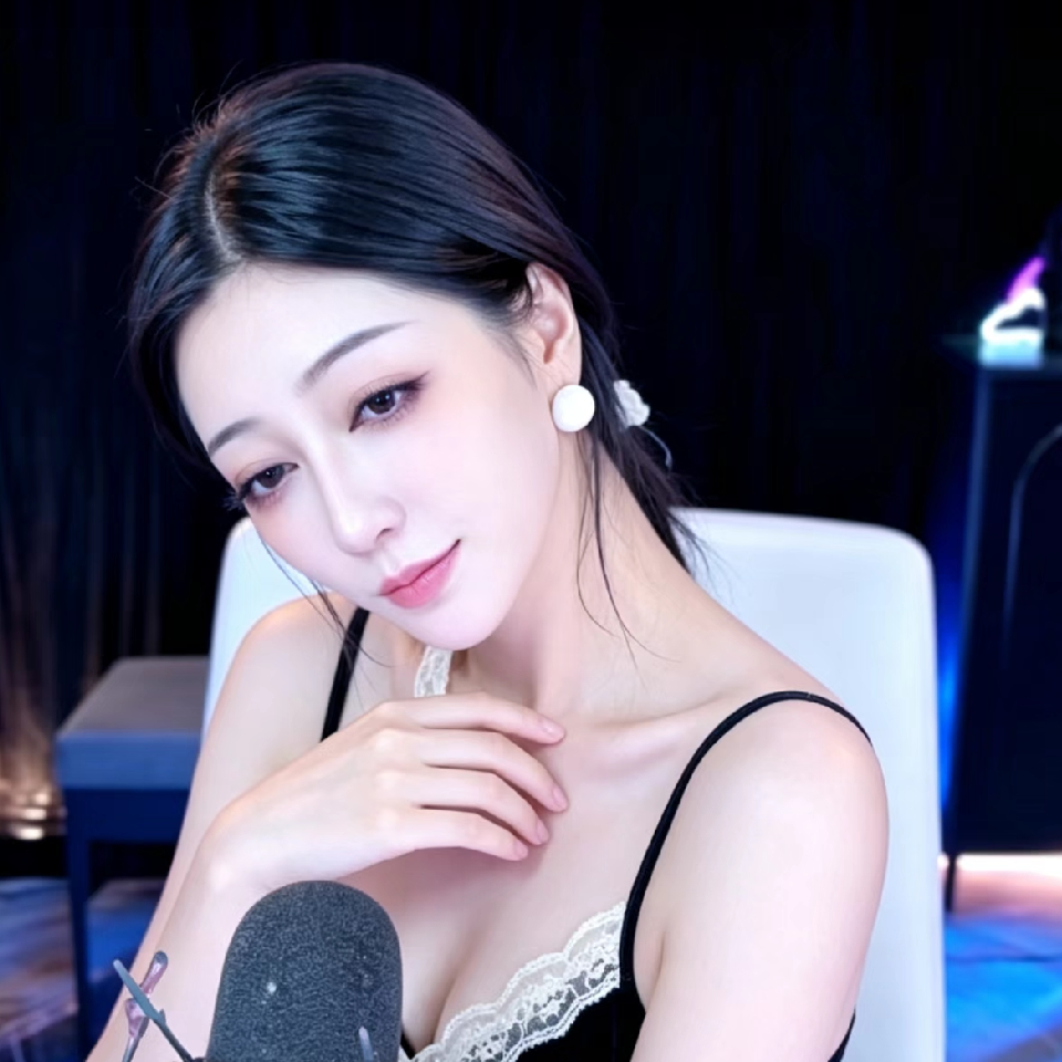 坏女人19生日海报