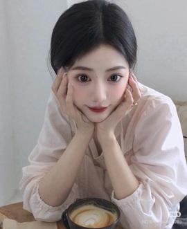 金鲤子🐟等风来的图片