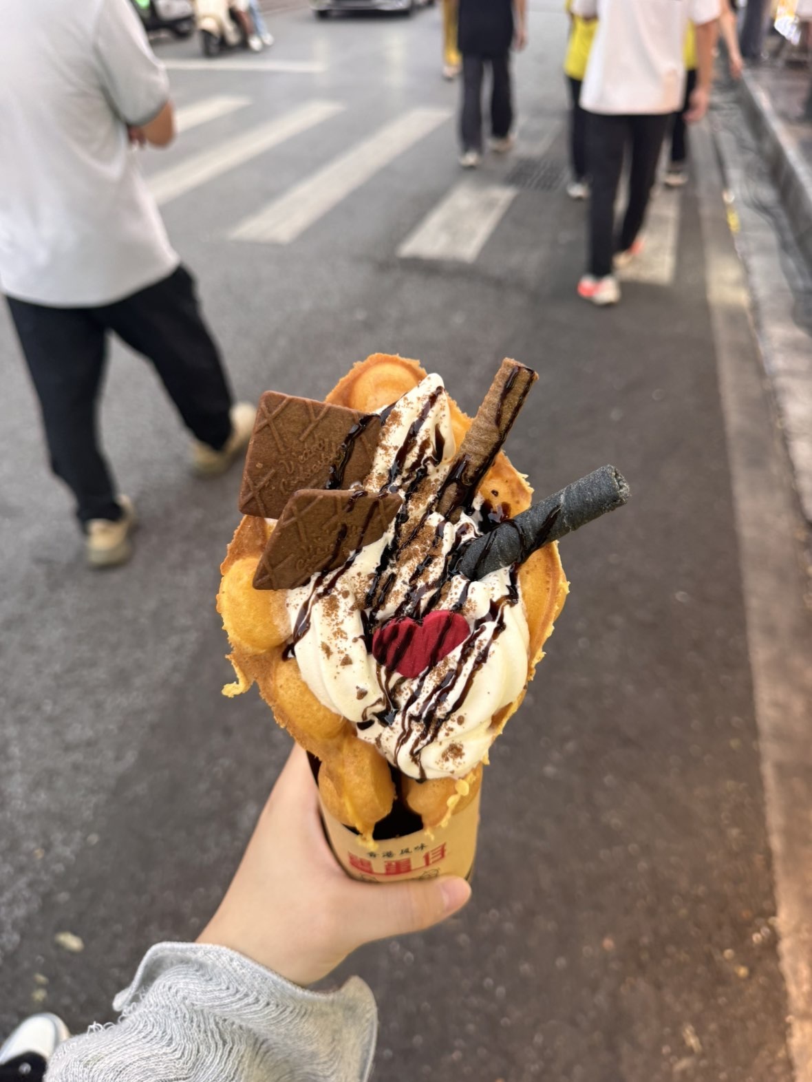 白Y鸭晚上不播主播图片