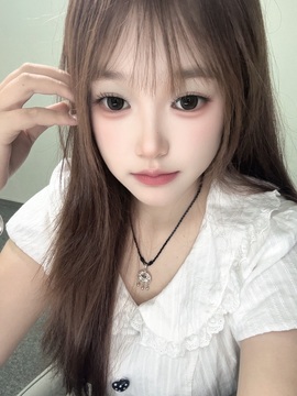 春枝呀主播照片