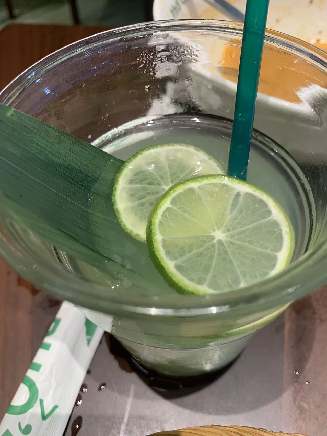 萌新白小糖主播图片