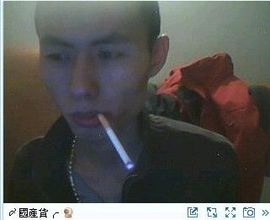 傻笑的呆子999主播照片