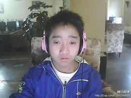 姚发明主播照片