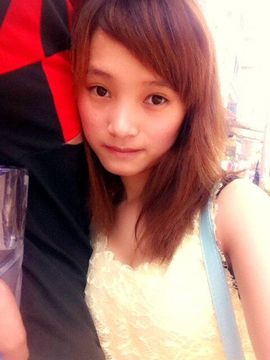 波小小小米主播照片