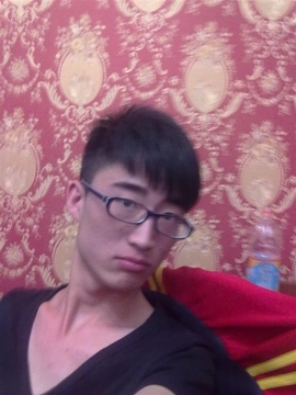 咖啡中的甜蜜主播照片