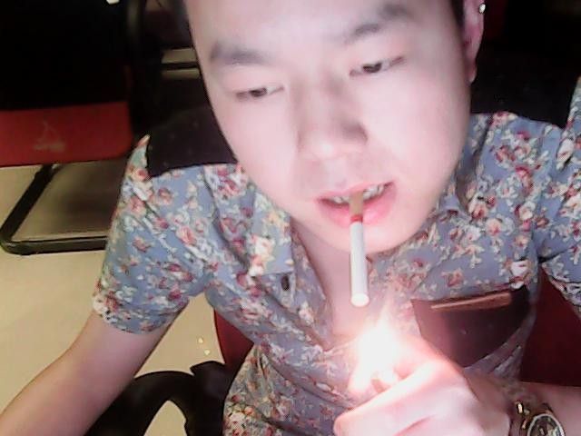 Deiy丶落红痛楚的主播照片
