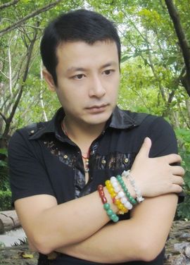 王梓蘅主播照片