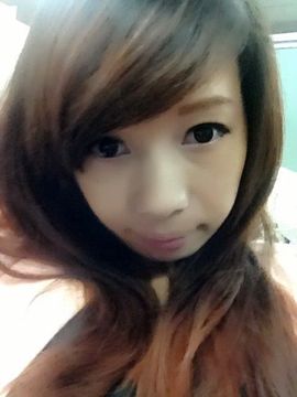 Simple小菠萝主播照片