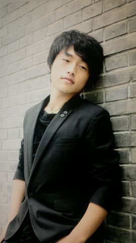 mc破轮-X主播照片