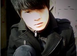 现实社会虚情假意主播照片