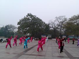 雨中丽人主播照片
