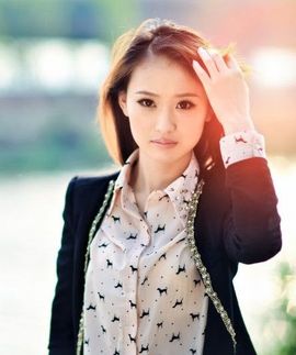 羽灬墨主播照片