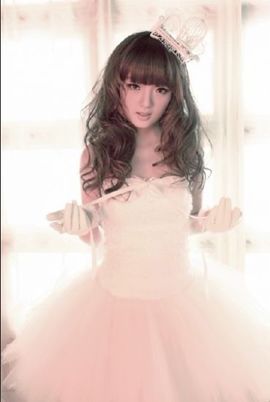 梦之安魂曲主播照片